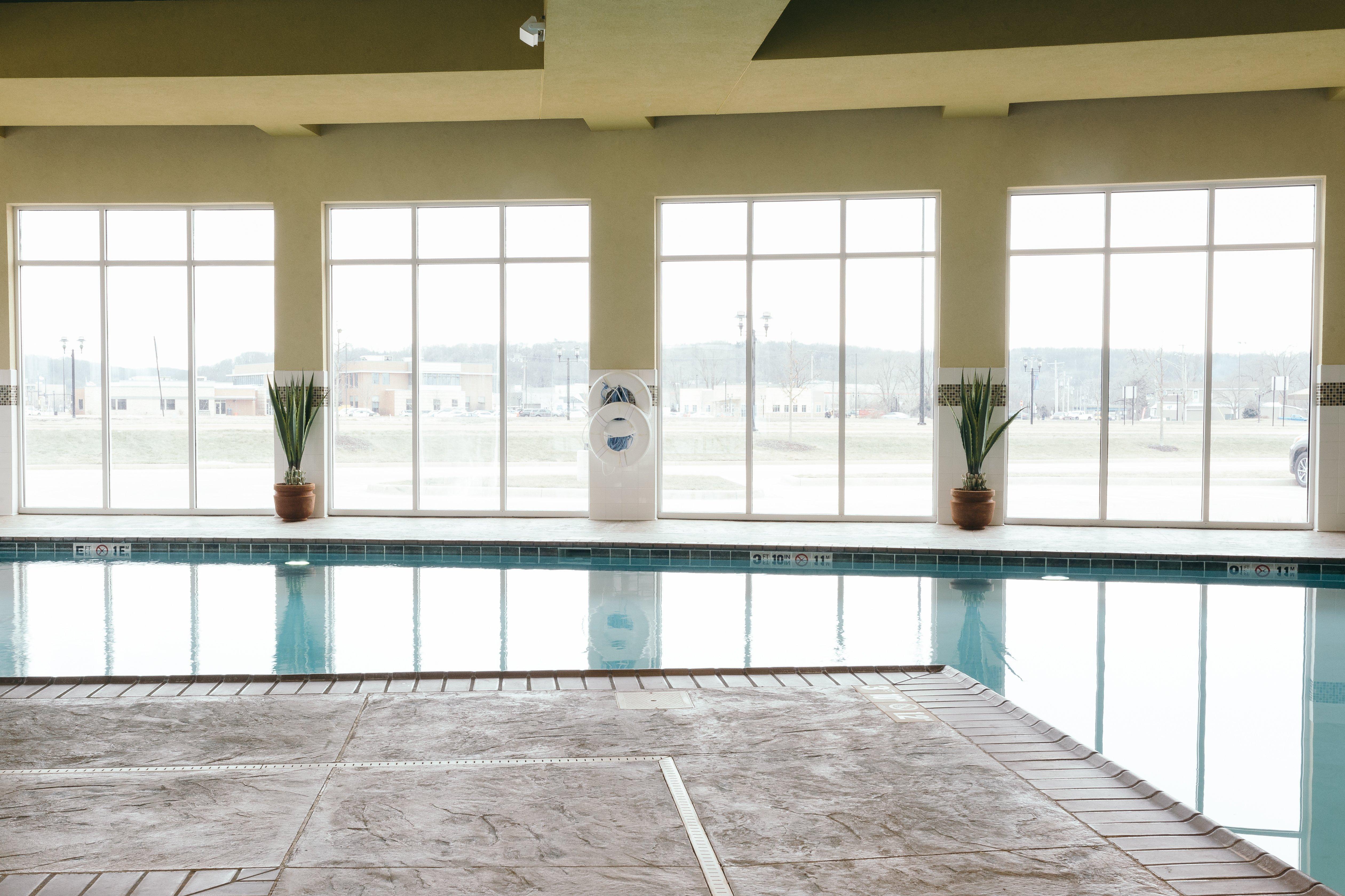 Holiday Inn And Suites East Peoria By Ihg Exteriör bild